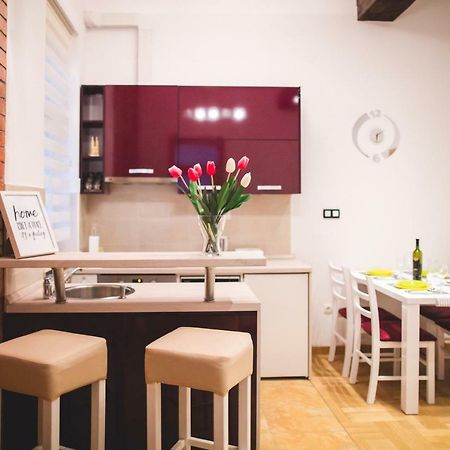 Clyra Apartment City Centar Zagreb Buitenkant foto