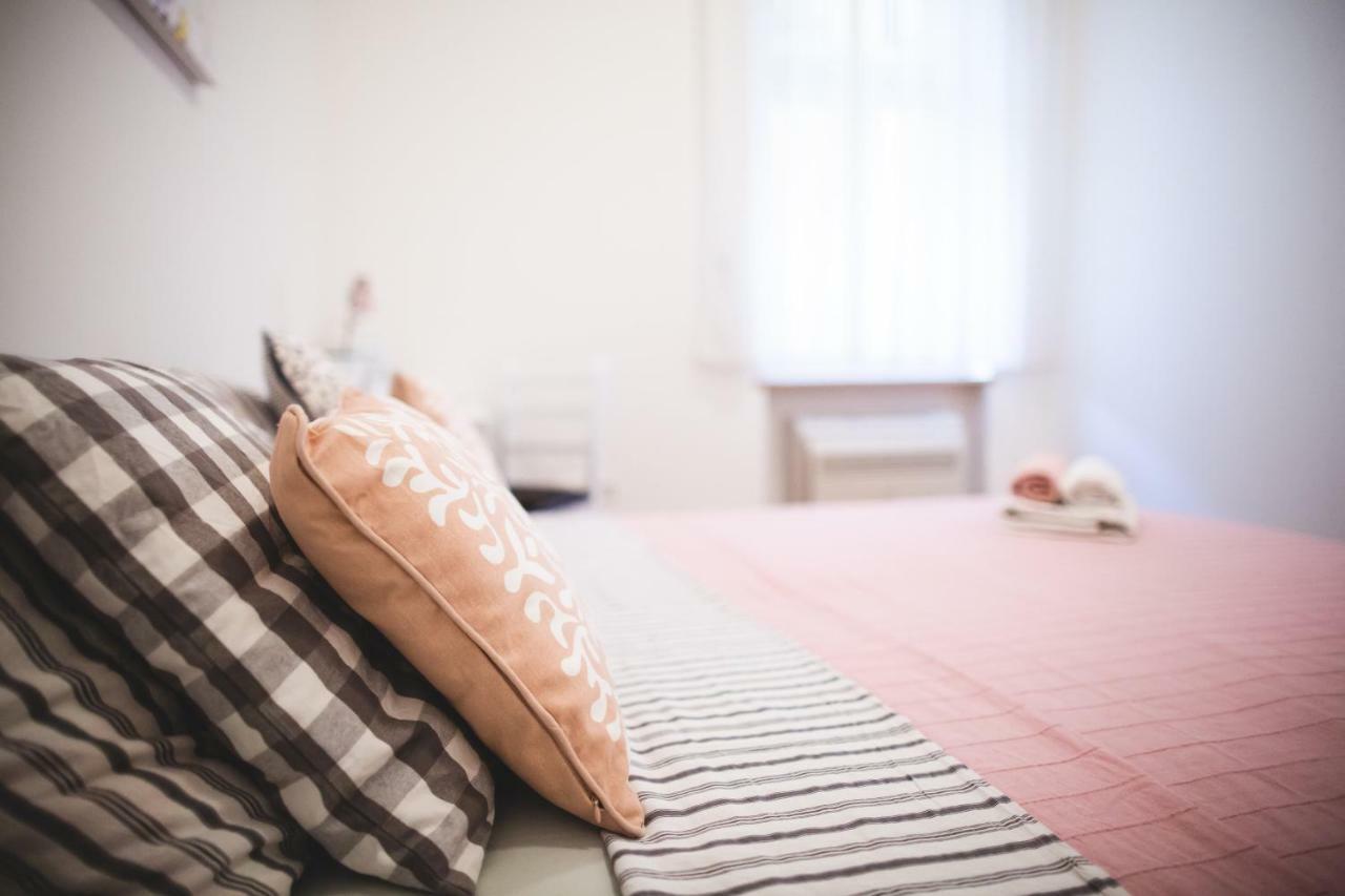Clyra Apartment City Centar Zagreb Buitenkant foto