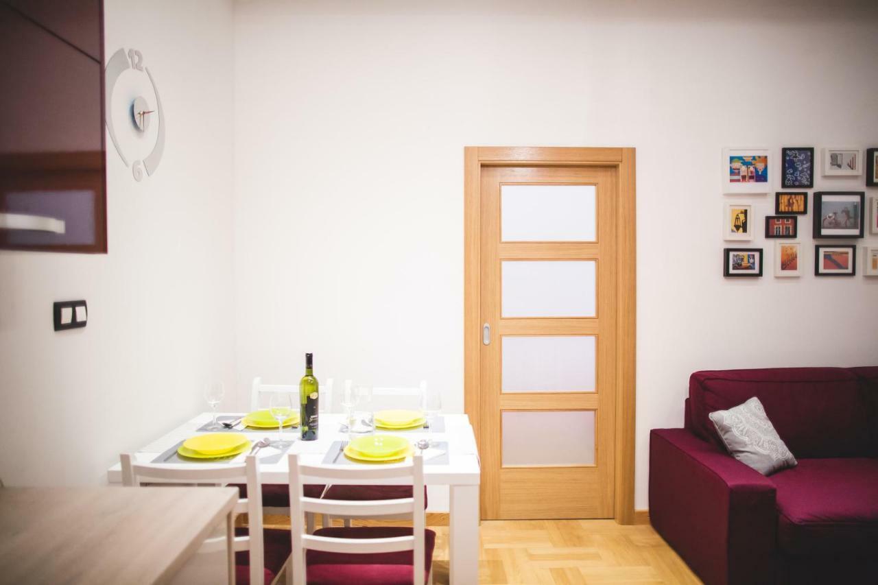 Clyra Apartment City Centar Zagreb Buitenkant foto