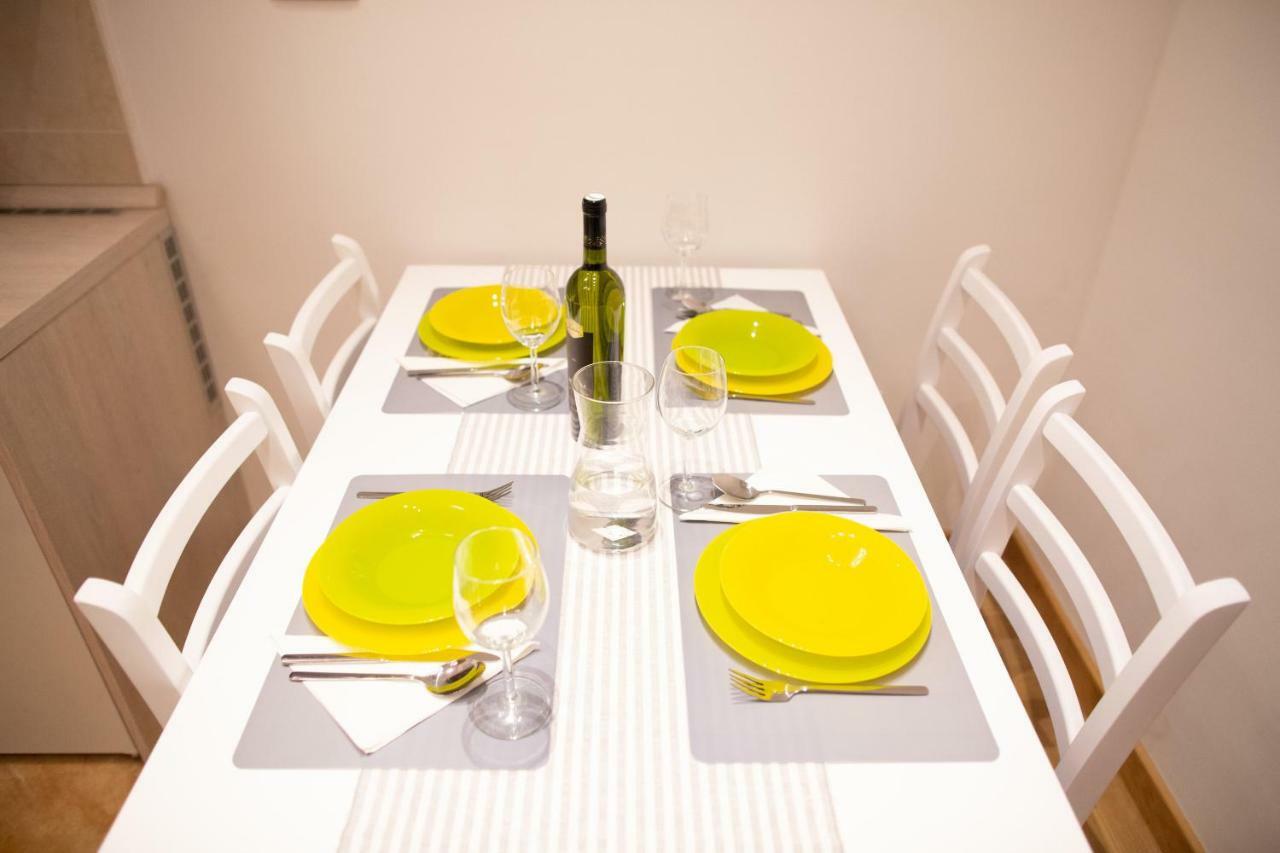 Clyra Apartment City Centar Zagreb Buitenkant foto